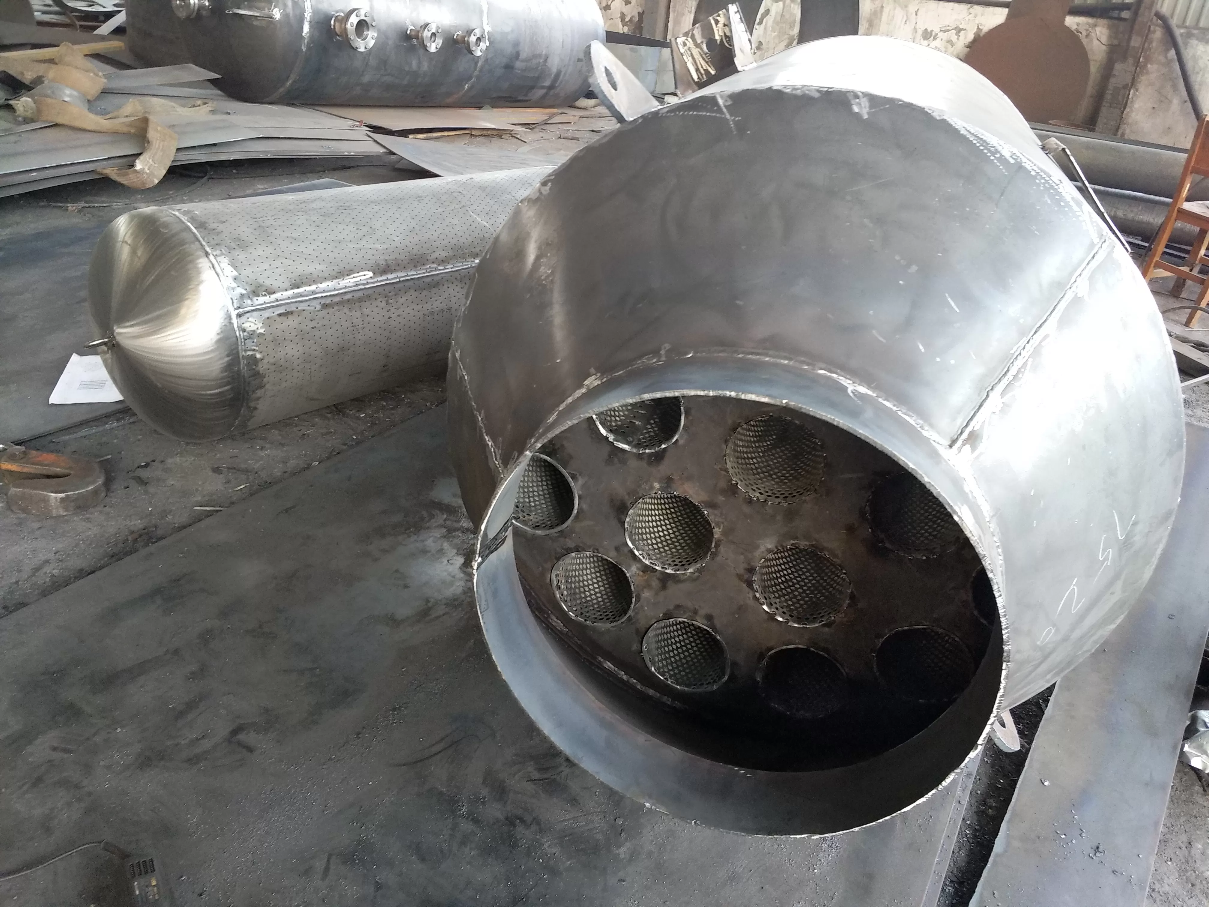 Air exhaust muffler